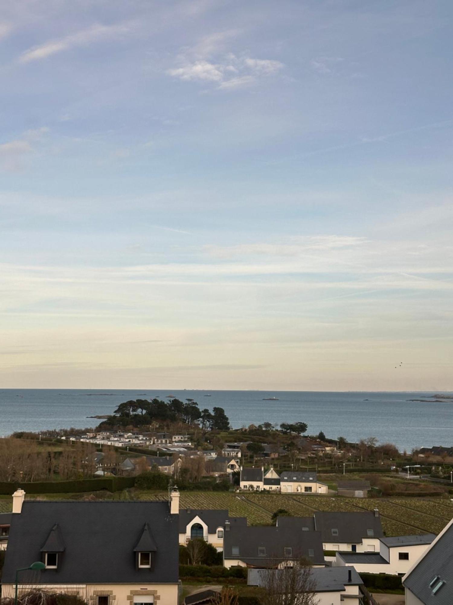 Les Bords De Mer Saint-Pol-de-Léon Exteriör bild